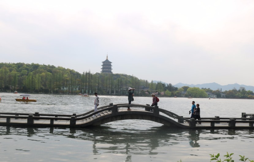 杭州景点排行榜前十名（杭州旅游攻略必去景点推荐）