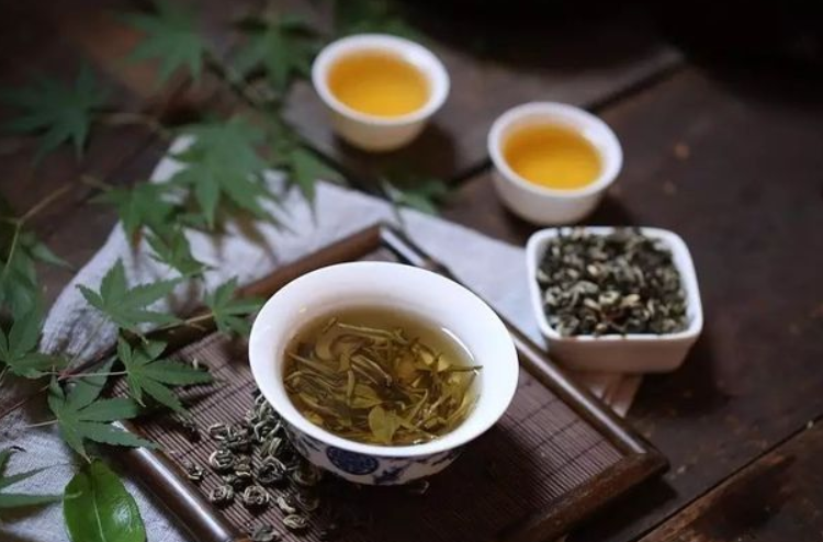 八马茶业档次 (解释八马茶业的品质和所属档次)