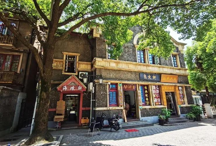 上海旅游必去十大景点排名（上海旅游景点大全排名推荐）